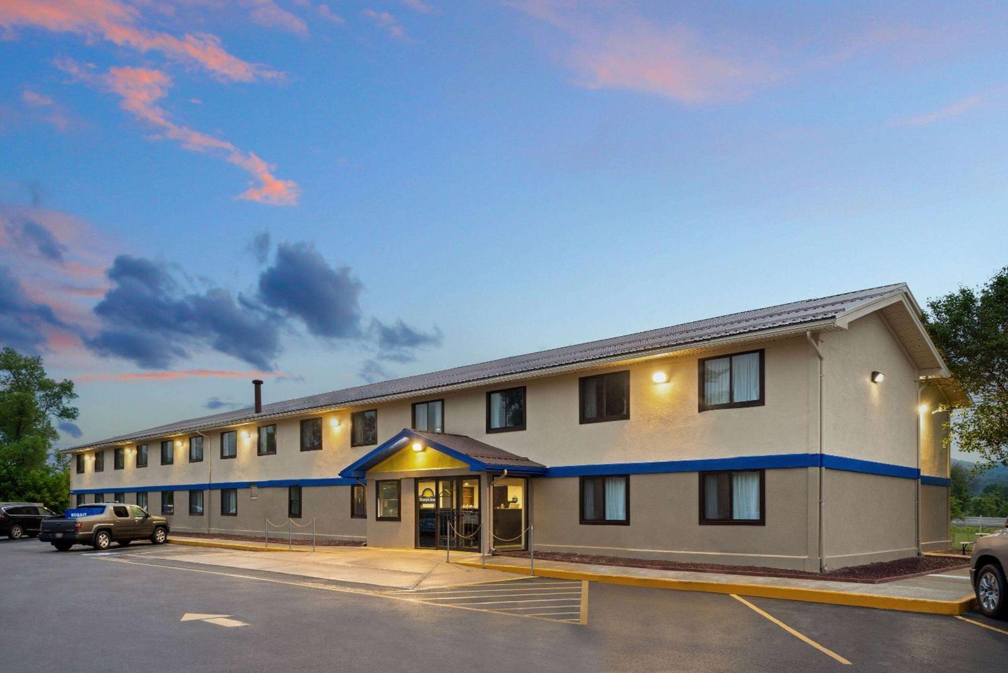 Days Inn By Wyndham Hornell Ny Exteriér fotografie