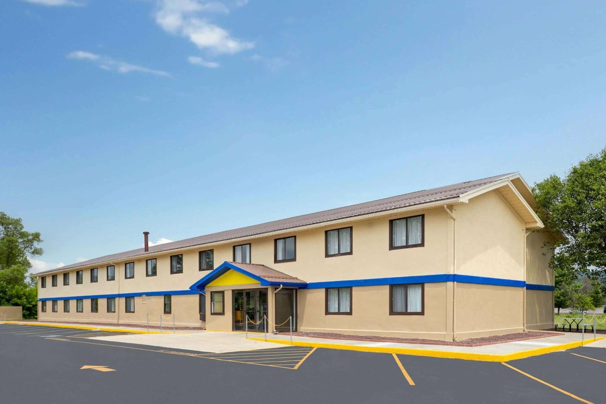 Days Inn By Wyndham Hornell Ny Exteriér fotografie